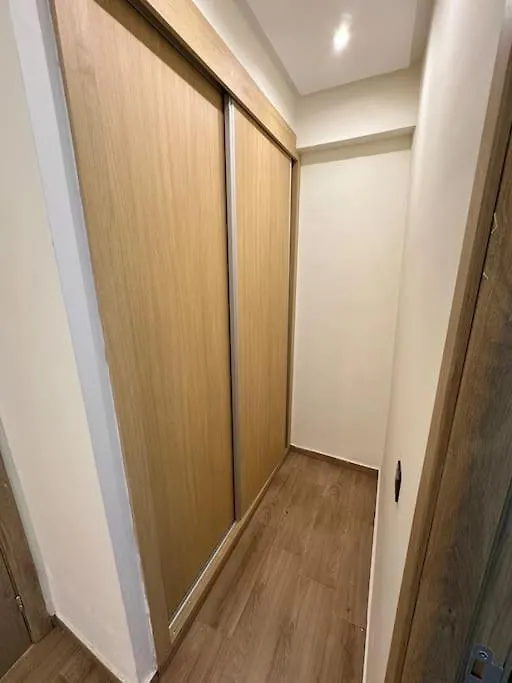 Brand New Modern 2 Bedroom Apartment With Swimming Pool, Netflix & Iptv 马拉喀什