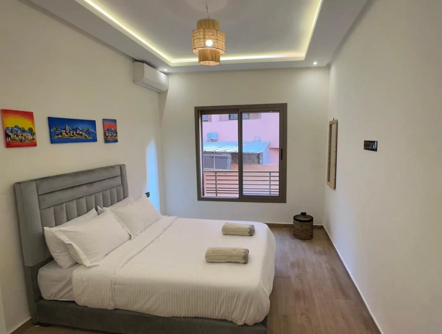 Brand New Modern 2 Bedroom Apartment With Swimming Pool, Netflix & Iptv 马拉喀什
