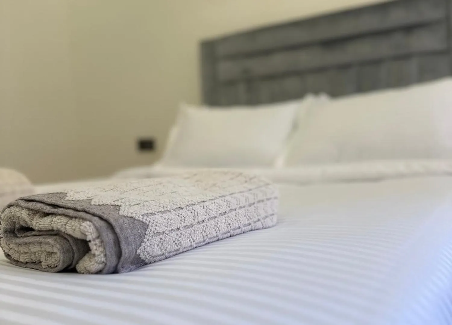 Brand New Modern 2 Bedroom Apartment With Swimming Pool, Netflix & Iptv Marrakesh 0*,  Marocco